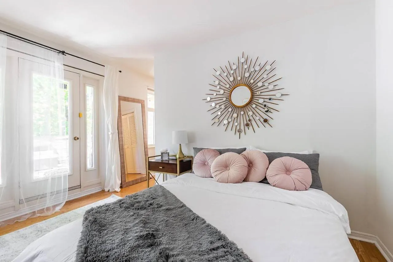 Homestay Sweet Home Toronto