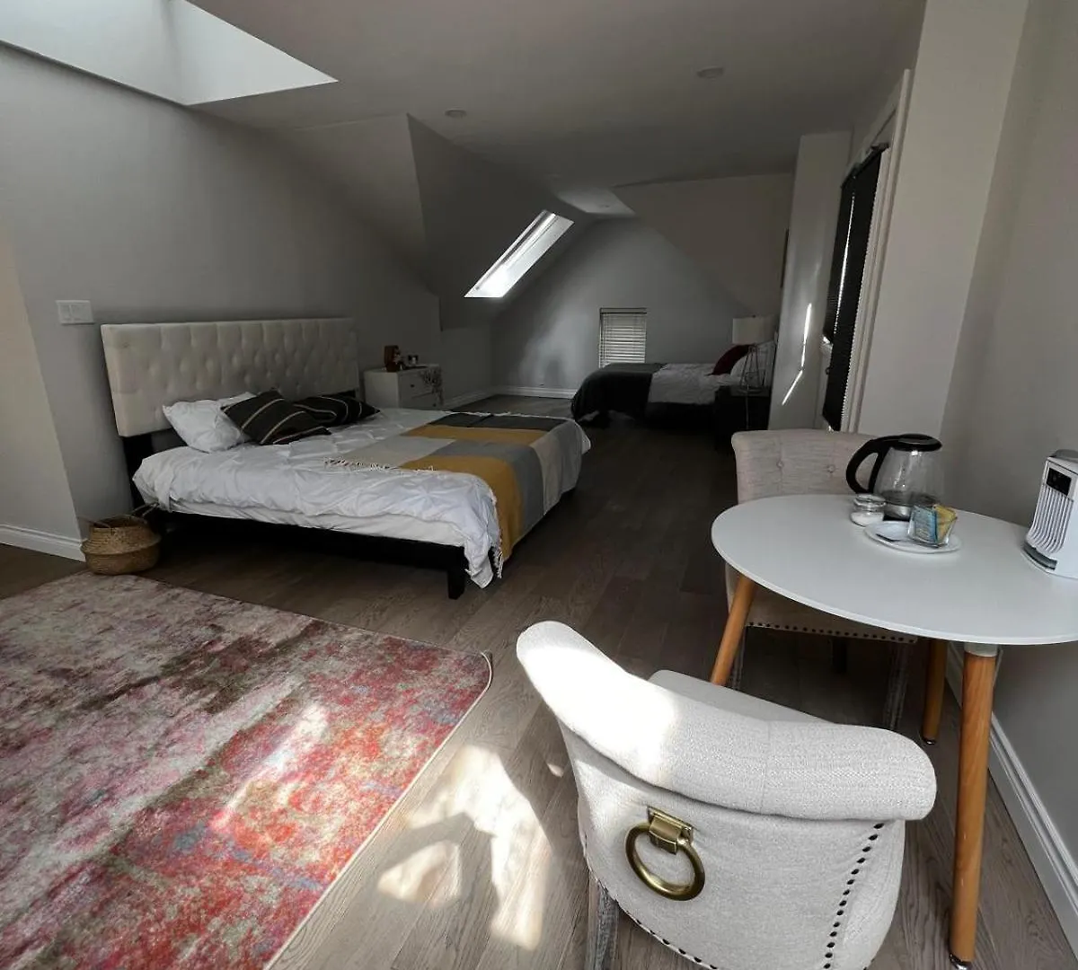 Sweet Home Toronto Homestay