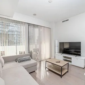 Luxury Downtown Oasis 2 Beds +free Parking Apartment